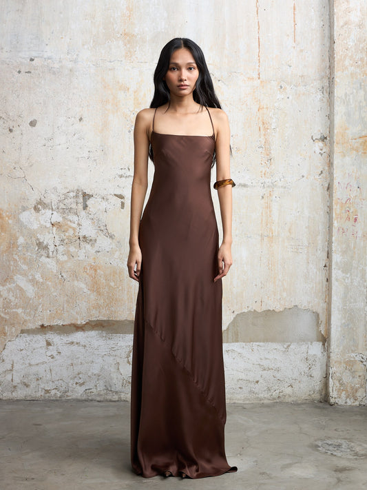 Đầm Tám Tiết Nâu