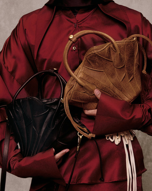 Brown Dried Lotus Leaves Leather Bag AN HERITAGE ASTOUD