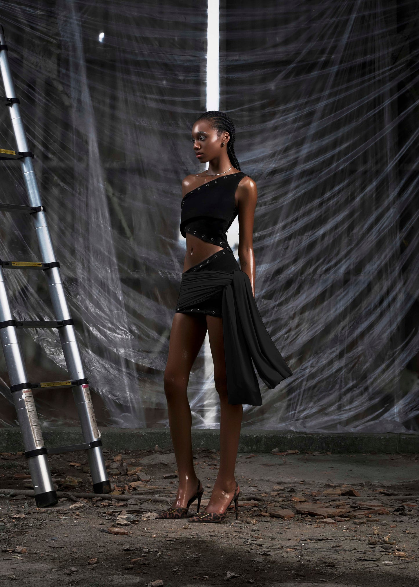 None Black One Shoulder Cut Out Wrapped Hips Dress